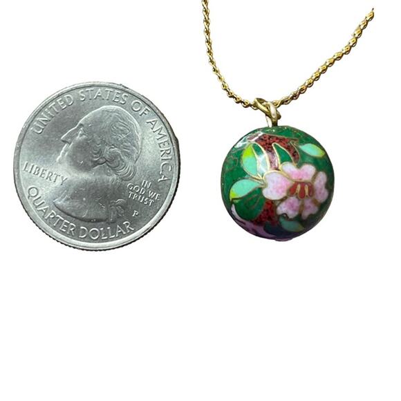 Chinese enamel ball pendant necklace 16 inch - Picture 4 of 5